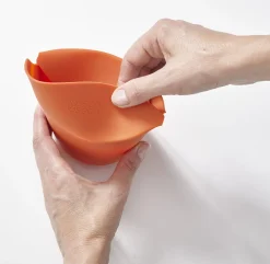 Appareil A Popcorn M-Cuisine Plastique Orange Gris / Lot 2 Cornets Pour Micro-Ondes - Joseph Joseph