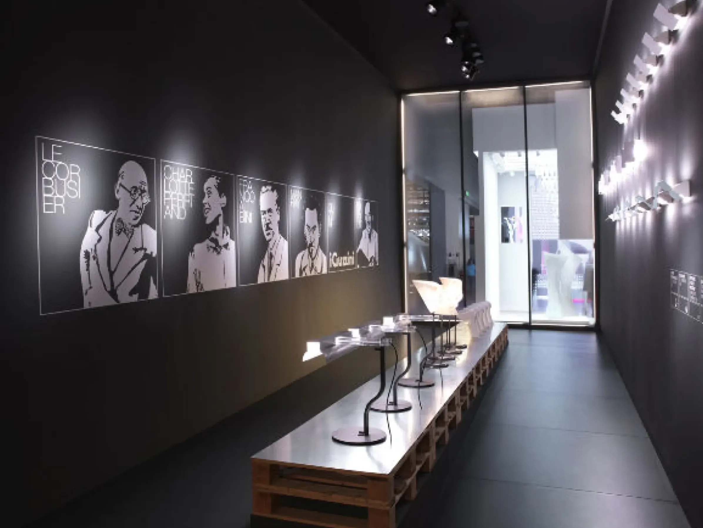Applique Metala Volet Pivotant Led /Charlotte Perriand, 1962 - Nemo