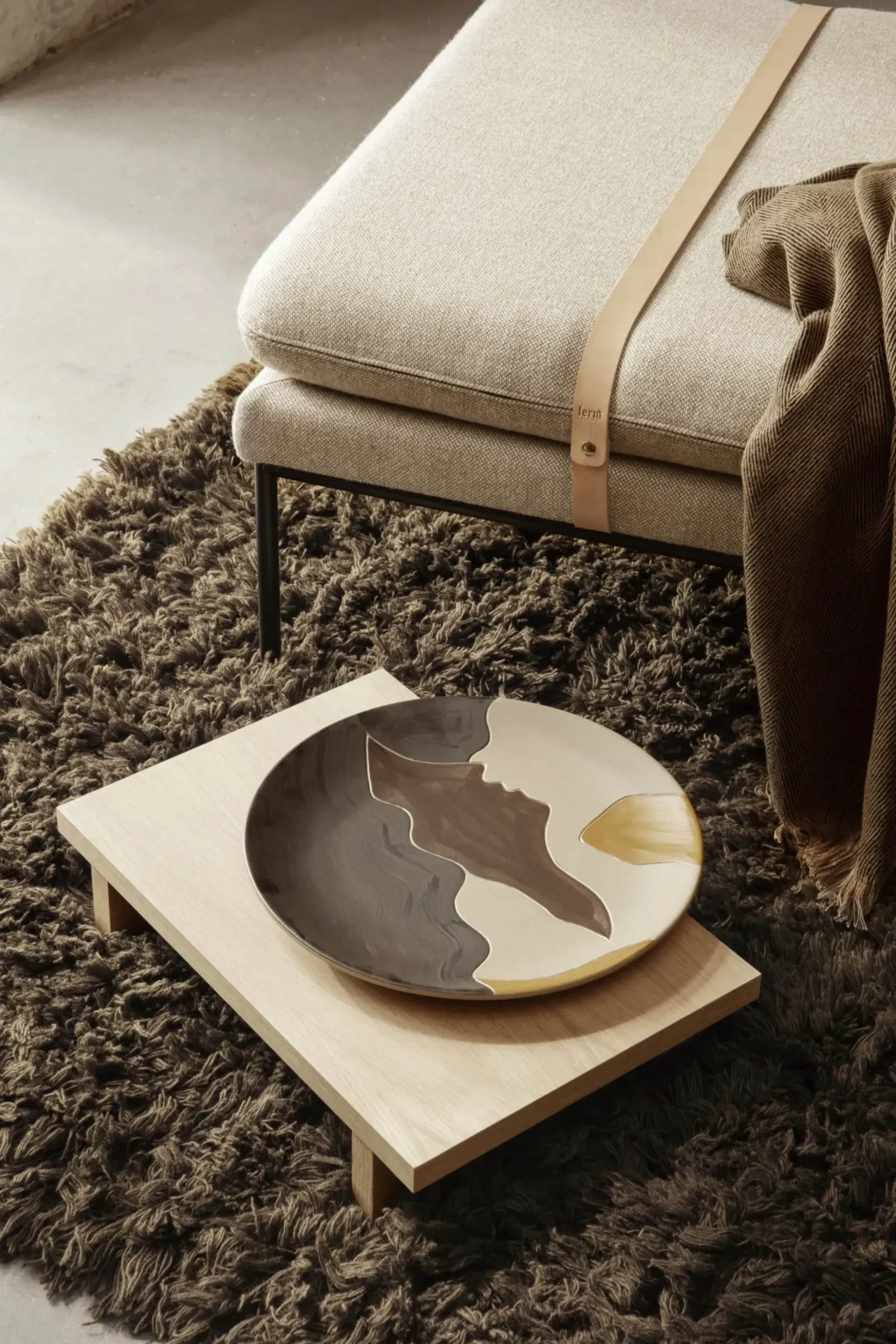 Assiette De Presentation Ceramic Ceramique / O 37,5 Cm - Peut Etre Fixee Au Mur - Ferm Living