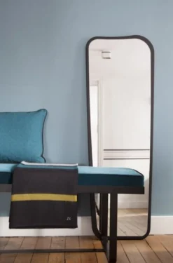 Banc Rembourre Gaspard Tissu Bleu / Velours - L 140 Cm - Maison Sarah Lavoine