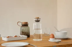 Carafe Silhouette Verre Transparent / 1 L - Bouchon Hermetique Stoppe-Goutte - Eva Solo