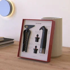 Coffret Sommelier Chic Set Night Plastique/ Tire-Bouchon + Pompe A Vide Manuelle Avec 2 Bouchons - L'Atelier Du Vin