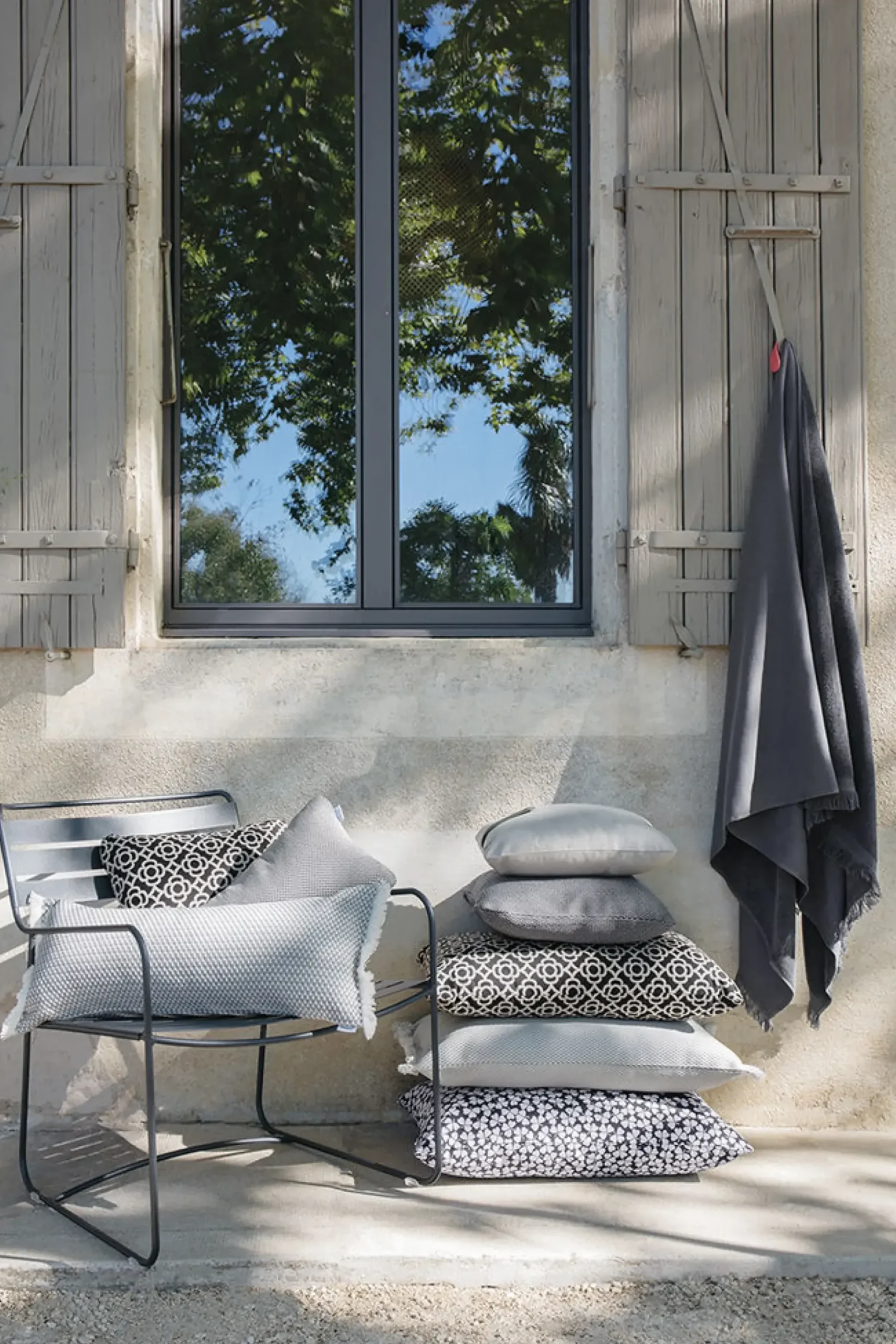 Coussin D'extérieur Evasion Tissu Gris Noir / 44 X 44 Cm - Fermob