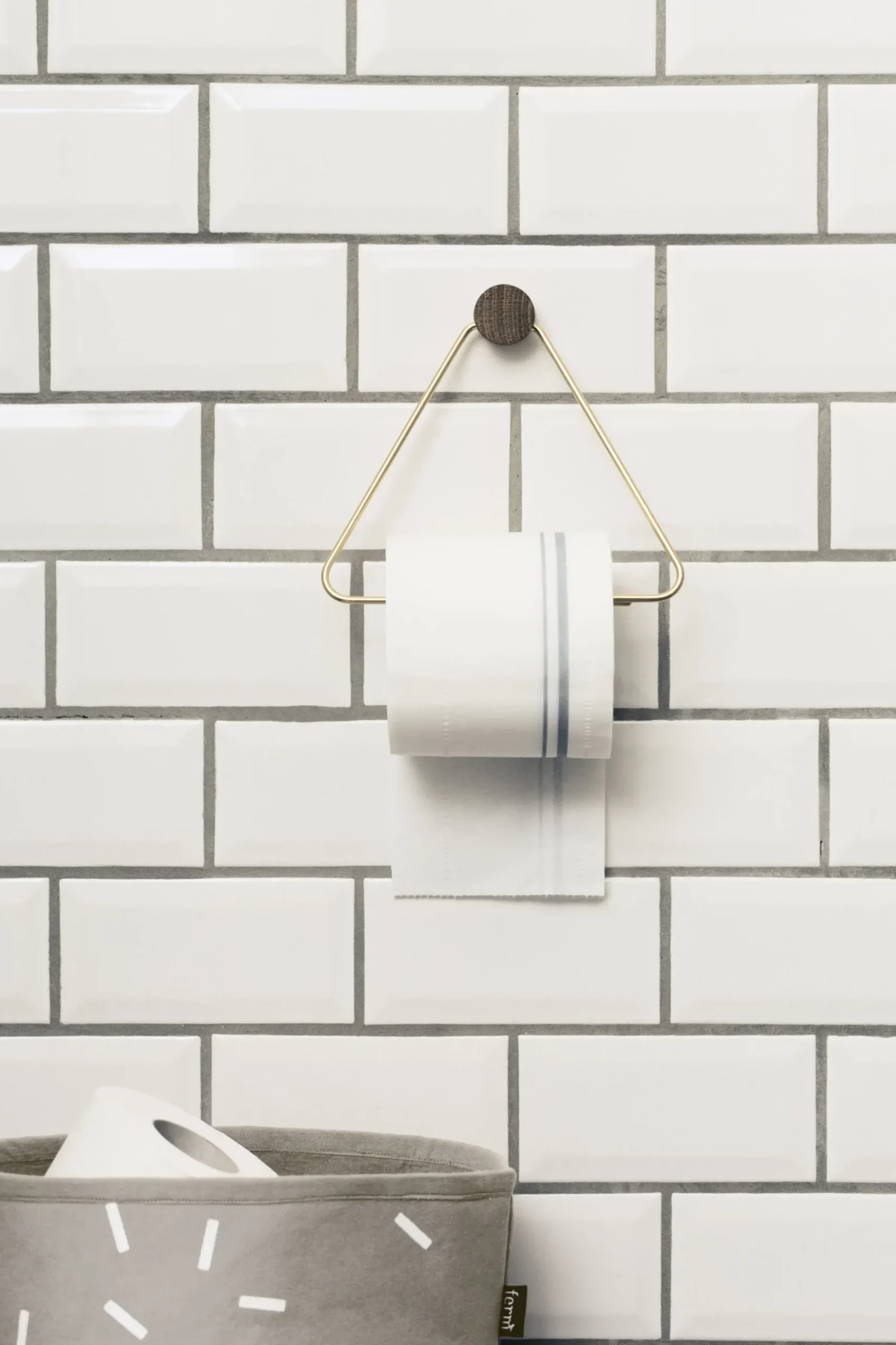 Derouleur De Papier Toilette Brass Bois Or Bois Naturel Metal - Ferm Living
