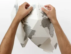 Globe Terrestre Here By Countries Small Papier Blanc Noir / O 23 Cm - Papier / A Personnaliser : Inclus 50 Epingles - Palomar