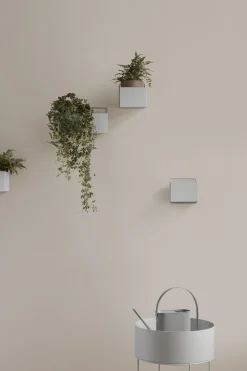 Jardiniere Plant Box Round Metal/ O 40 X H 50 Cm - Ferm Living