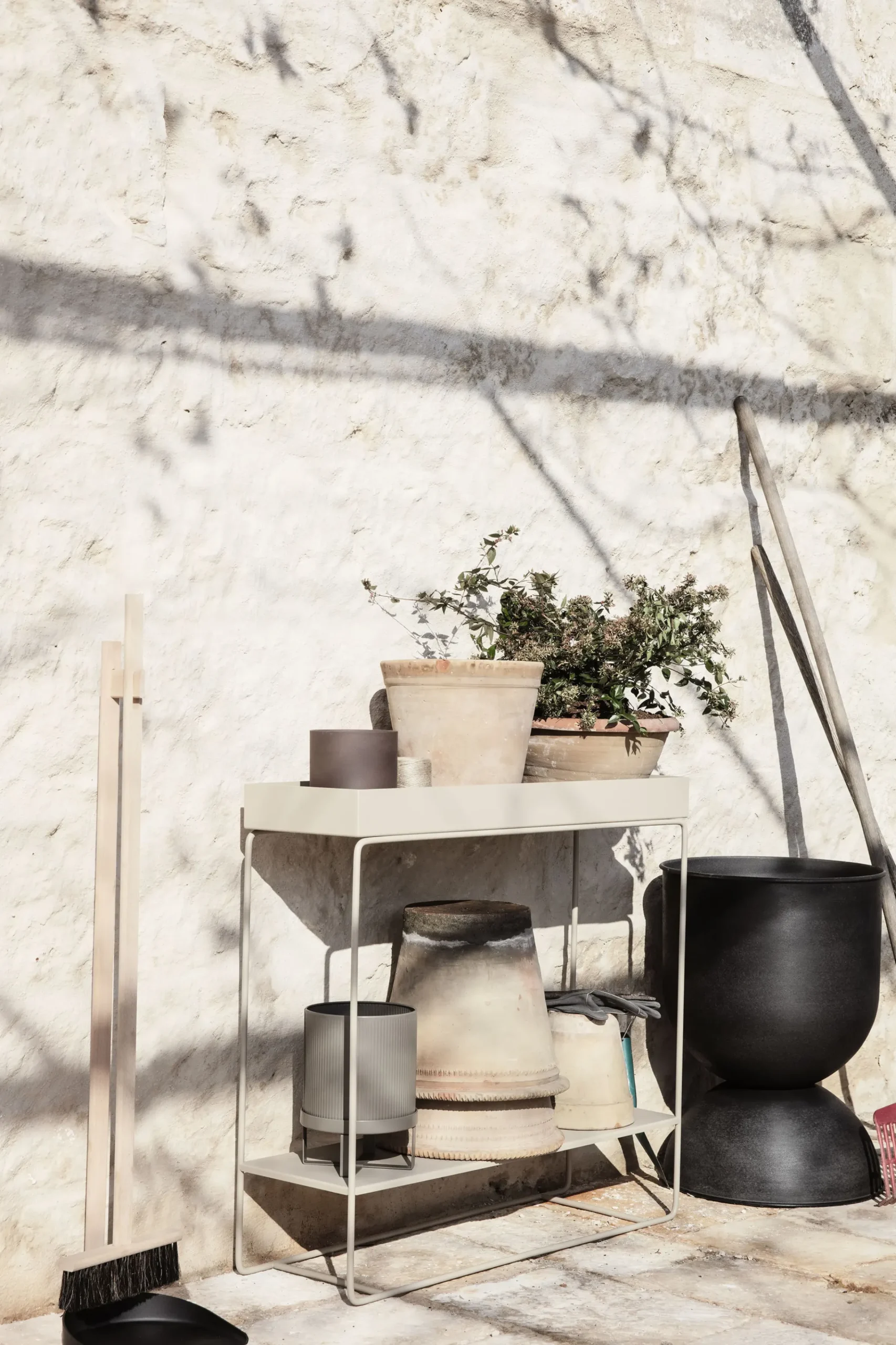 Jardiniere Sur Pied Plant Box Two Metal Beige / 2 Niveaux - L 80 X H 75 Cm X Prof. 25 Cm - Ferm Living