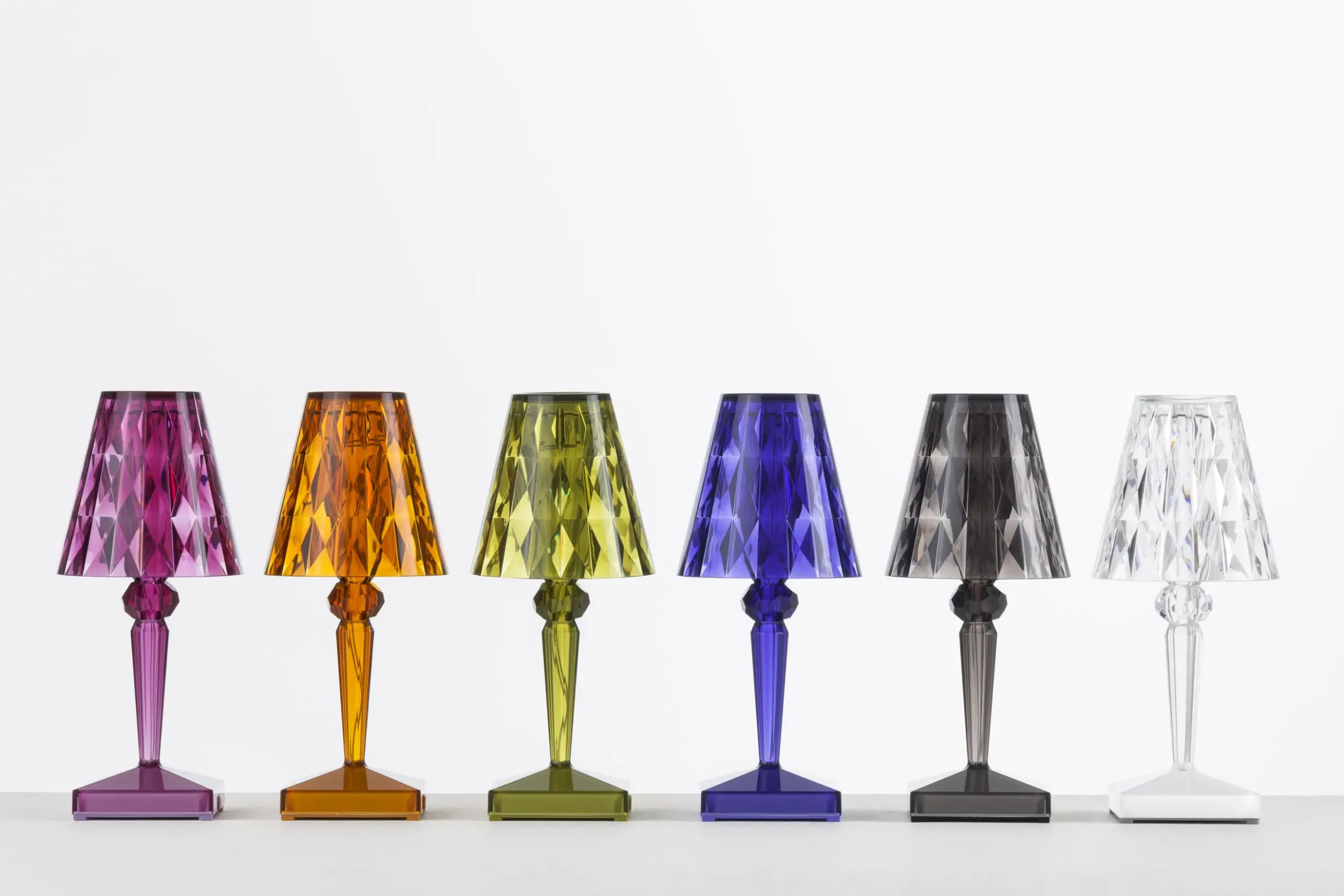 Lampe Exterieur Sans Fil Rechargeable Battery Led Plastique Transparent Plastique Transparent / H 22 Cm - Usb - Kartell