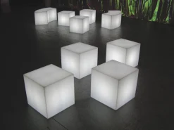 Lampe Exterieur Sans Fil Rechargeable Cubo Led Rgb Plastique / Tabouret Lumineux - Slide