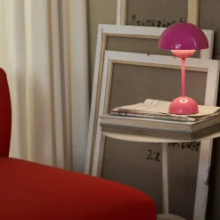 Lampe Sans Fil Rechargeable Flowerpot Vp9 Plastique Rose / O 16 X H 29 Cm - Verner Panton, 1968 - &Tradition