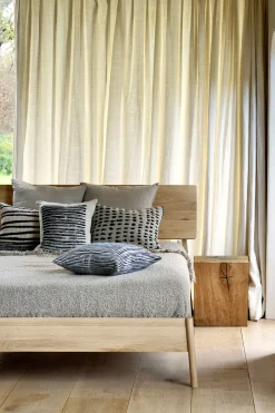 Lit Double Air Bois Naturel / Pour Matelas 160 X 200 Cm - Chene Massif - Ethnicraft