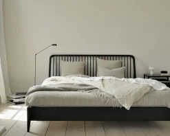 Lit Double Spindle Bois / Pour Matelas 160 X 200 Cm - Chene Massif - Ethnicraft