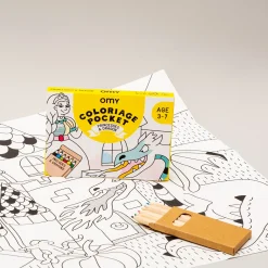 Poster A Colorier Coloriage Pocket - Princesses & Dragons Papier Blanc Noir / 52 X 38 Cm - Omy Design & Play