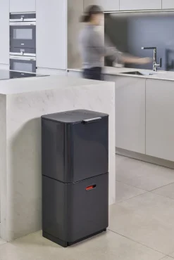 Poubelle De Tri Totem Max 60L Metal Gris / 2 Bacs 30L + 1 Bac Dechets Organiques 4L - Joseph Joseph