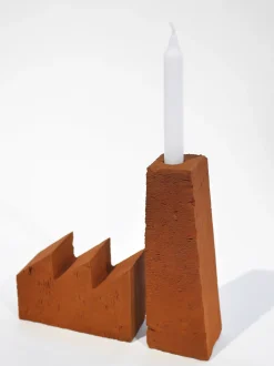 Serre-Livre Fabrique Ceramique Rouge Marron / Bougeoir - Brique Moulee Main Sculptee - Aequo Design