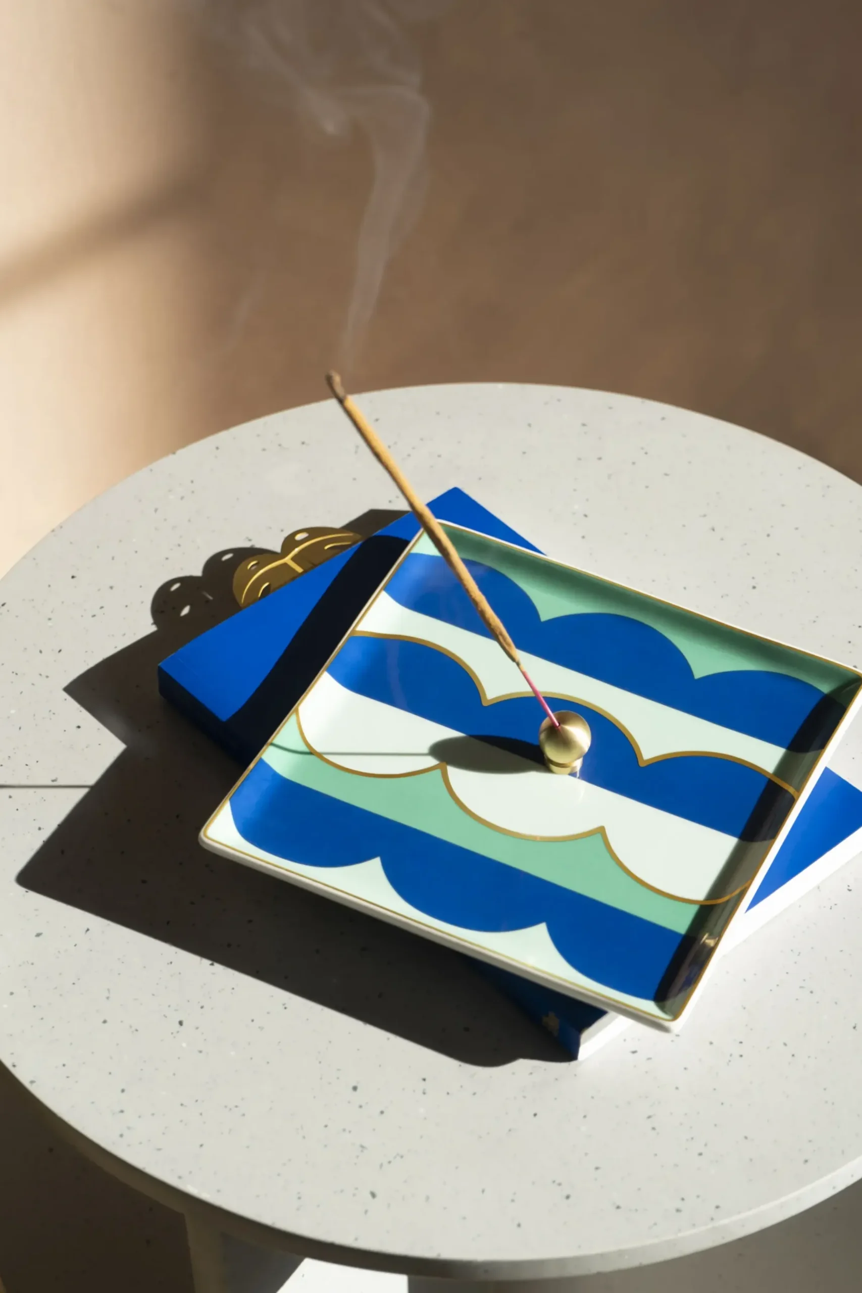 Vide-Poche Riviera Wave Ceramique Bleu Multicolore / Coupelle - Porcelaine / 15,5 X 15,5 Cm - Octaevo